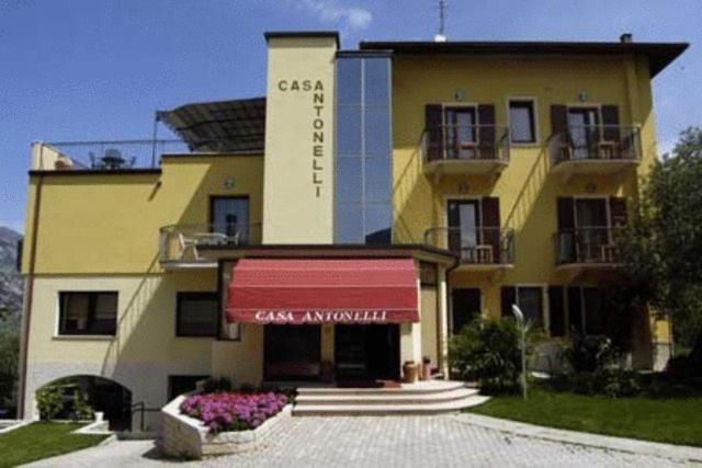 Hotel Casa Antonelli Malcesine Exterior foto
